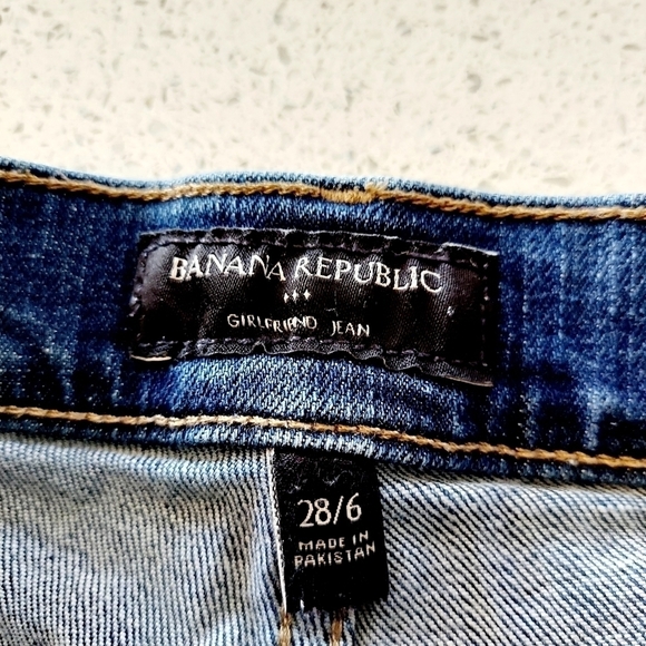 Banana Republic Womens 28 / 6 Girlfriend Jean Mid Rise Casual Stretch Denim EUC - Picture 5 of 10